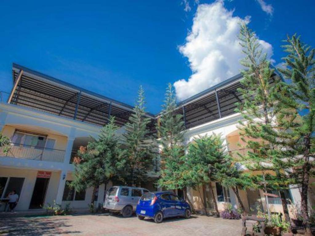 Oyo 162 The West Inn Davao City Buitenkant foto